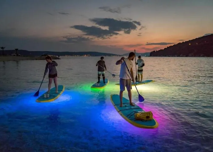 Bright & Modern 2bd In Stobrec, Free Parking * 스플리트