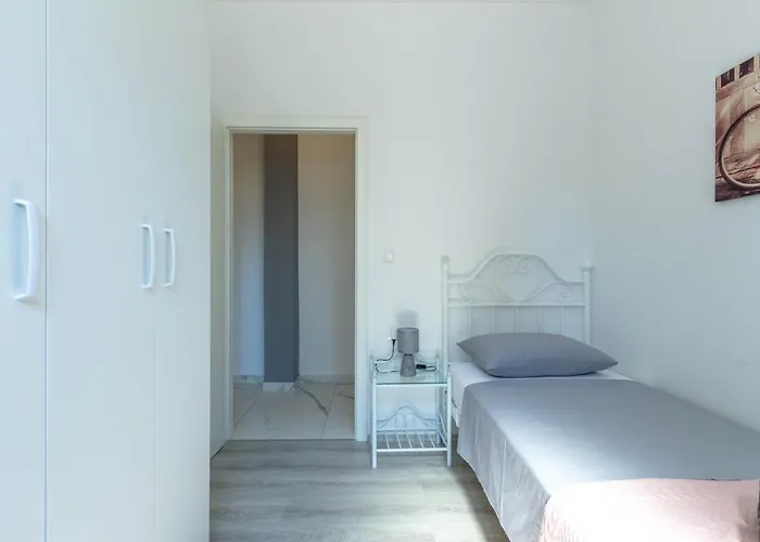 Bright & Modern 2bd In Stobrec, Free Parking * Spalato