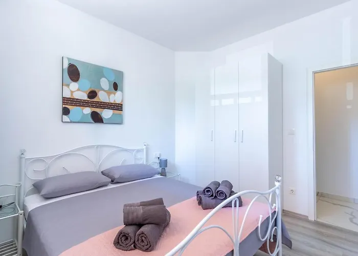 Appartamento Bright & Modern 2bd In Stobrec, Free Parking *