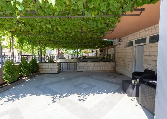 Bright & Modern 2bd In Stobrec, Free Parking 아파트 *